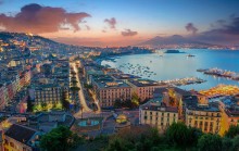 Нове місто Неаполь – Італія